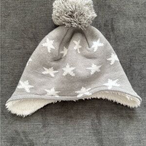 Primary Baby Winter Hat 6–12 Months Gray Star Pom Pom Sherpa Lined